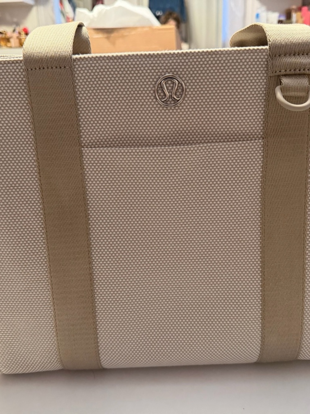 Lululemon Two-Tone Canvas Tote Bag in Cream - Picture 2 of 6